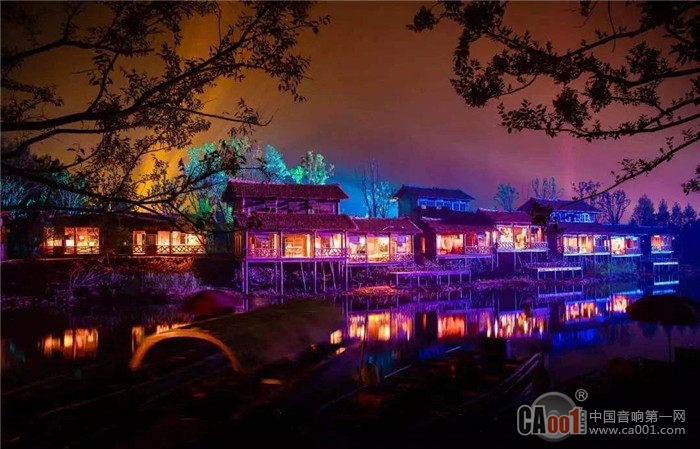 演藝新模式：劇場(chǎng)外的劇場(chǎng)，場(chǎng)景中的場(chǎng)景